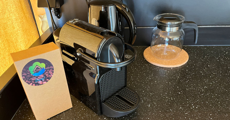 Keukenuitrusting van glampingtent 4 personen - Waterherberg it Beaken