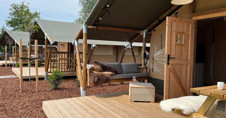 Glampingtent 4 personen bij Waterherberg it Baeken
