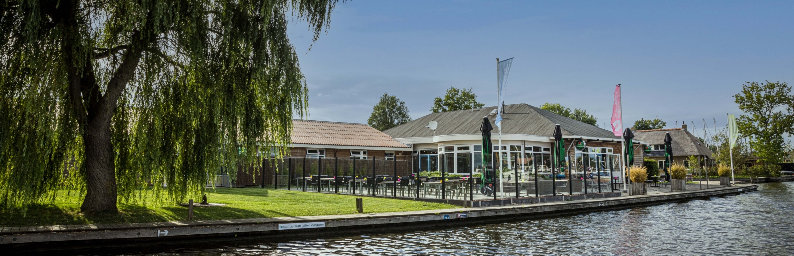 ThomasVaer Fotografie-Waterherberg It Beaken-SC Heerenveen-Sloepentocht-20220726-0056